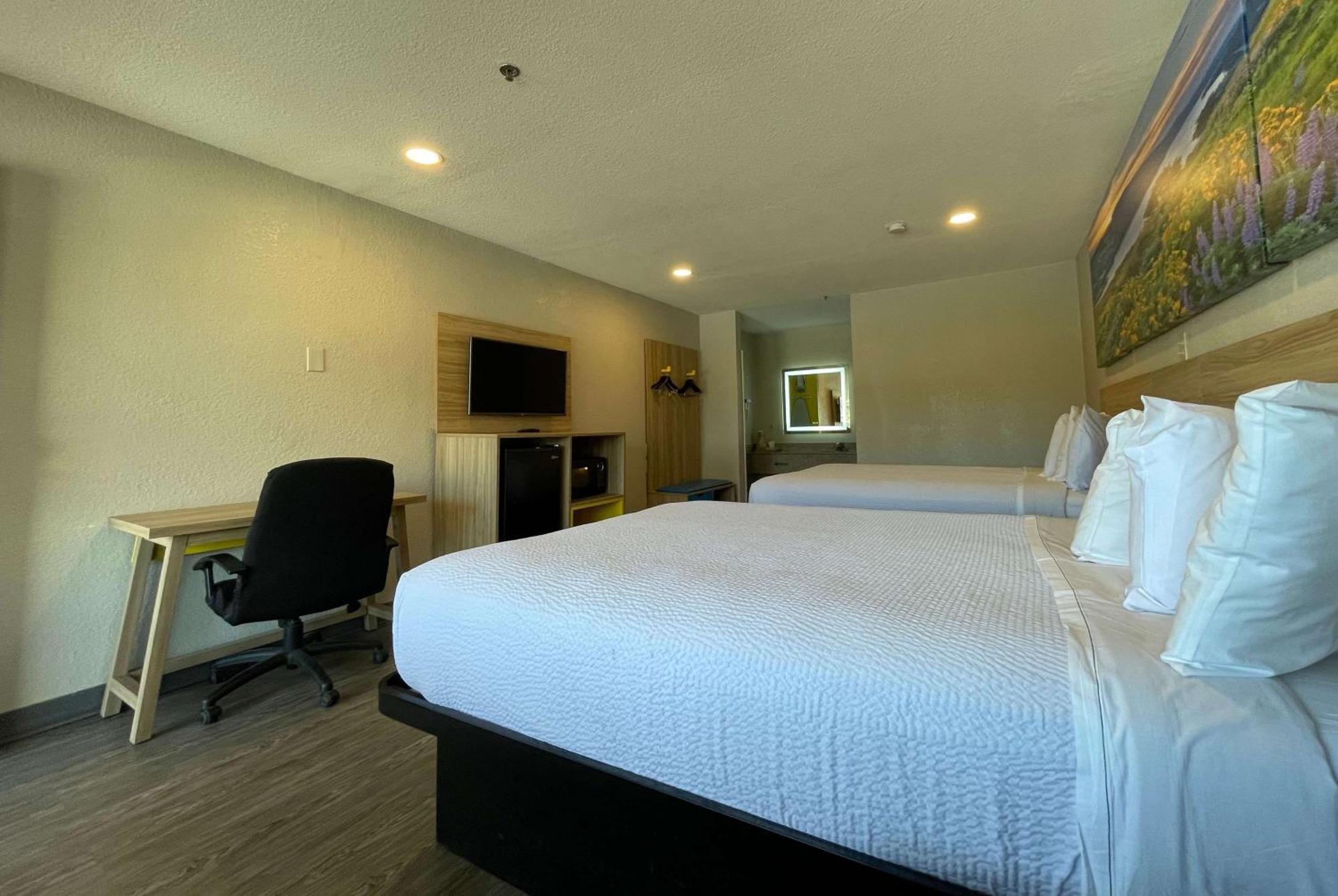 Days Inn By Wyndham Near Seaworld סן אנטוניו מראה חיצוני תמונה