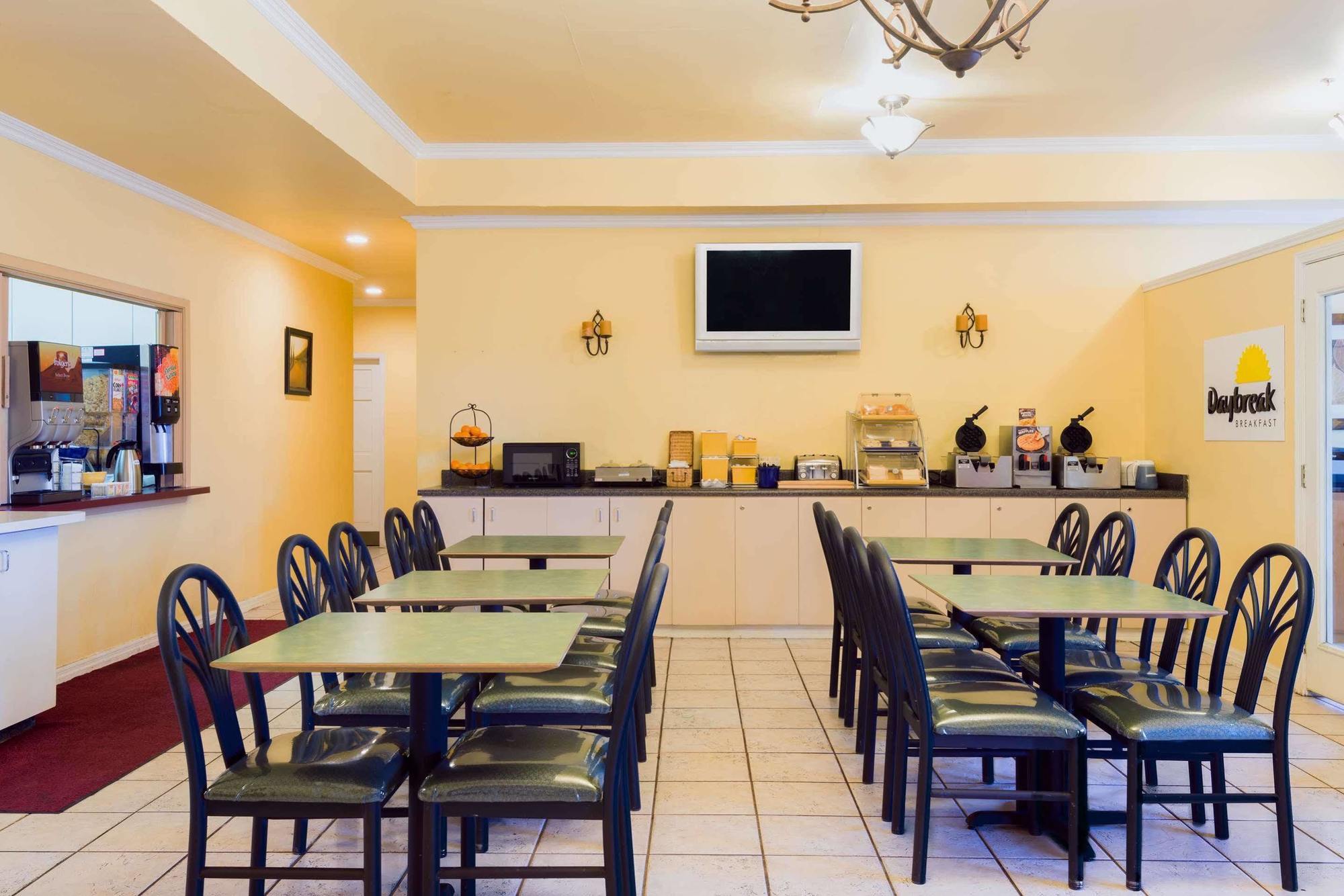 Days Inn By Wyndham Near Seaworld סן אנטוניו מראה חיצוני תמונה